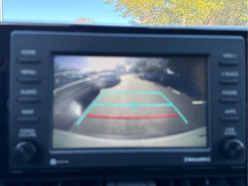 Used 2021 Toyota RAV4 XLE image 34