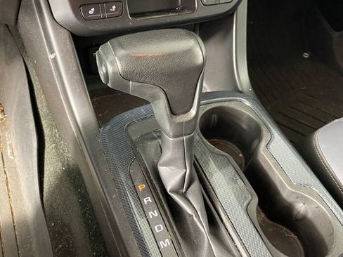 Used 2016 Chevrolet Colorado Z71 AWD/4WD image 9