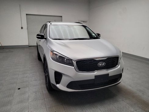 Used 2019 Kia Sorento S AWD/4WD image 14