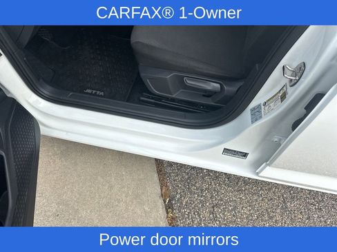 Used 2021 Volkswagen Jetta S w/ Driver Assistance Package image 15