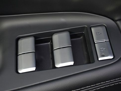 New 2026 Lincoln Navigator L Reserve w/ Jet Appearance Package AWD/4WD image 24