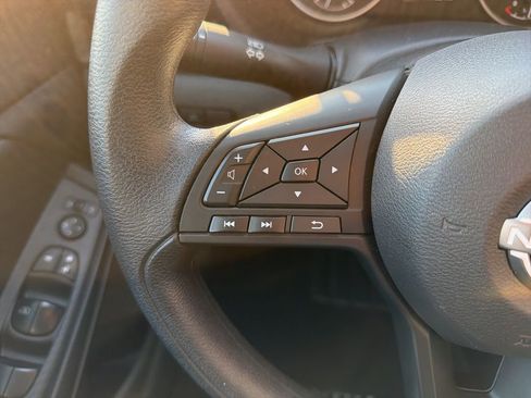 Used 2024 Nissan Sentra S FWD image 22