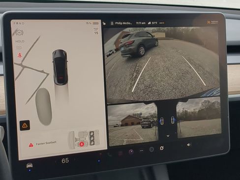 Used 2023 Tesla Model Y Long Range image 19