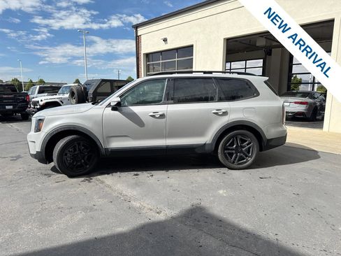 Used 2025 Kia Telluride SX X-Line AWD/4WD image 4