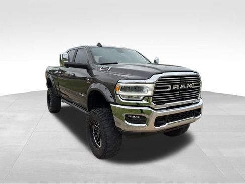 Used 2021 RAM 2500 Laramie AWD/4WD image 1