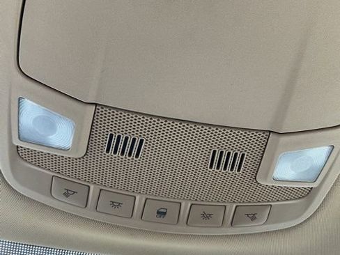 Used 2015 Ford F150 XLT w/ Equipment Group 301A Mid image 26