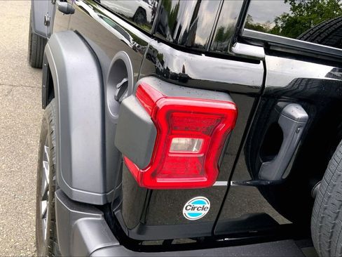 Certified 2024 Jeep Wrangler Unlimited Sport AWD/4WD image 23