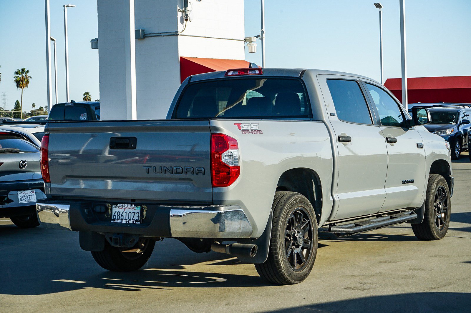 Certified 2021 Toyota Tundra SR5 w/ SR5 Leather Package RWD image 7