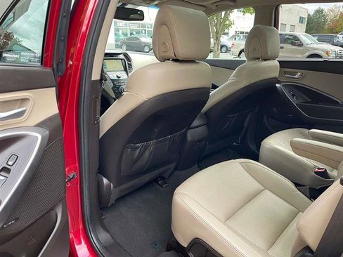 Used 2016 Hyundai Santa Fe Limited w/ Option Group 04 image 33