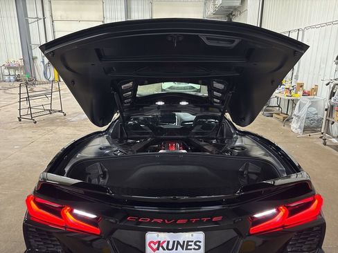 Used 2022 Chevrolet Corvette Stingray Premium Cpe w/ 3LT image 10