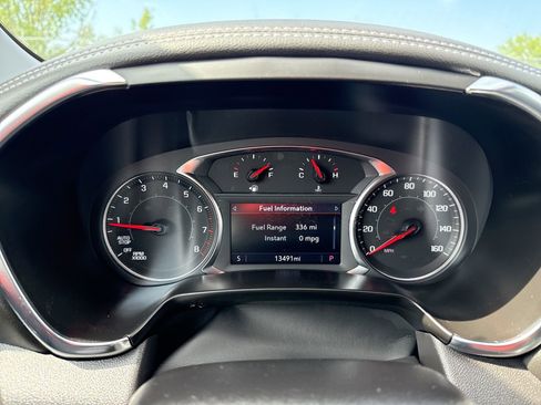 Used 2025 Chevrolet Blazer LT AWD/4WD image 10