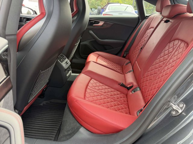 Used 2024 Audi S5 Premium Plus w/ Premium Plus Package AWD/4WD image 16