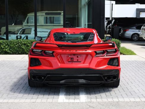 Used 2023 Chevrolet Corvette Stingray Premium Cpe w/ Z51 Performance Package RWD image 7