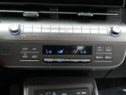 Certified 2026 Hyundai Kona SEL Premium AWD/4WD image 28
