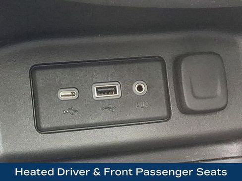 Used 2020 Chevrolet Equinox LT image 28