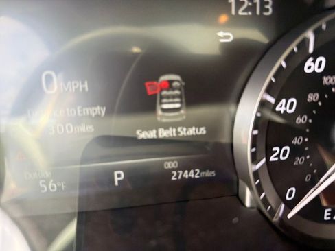 Used 2022 Toyota Highlander Limited image 8