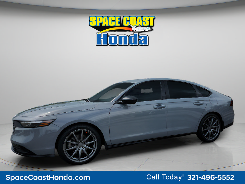 Used 2024 Honda Accord Sport image 7