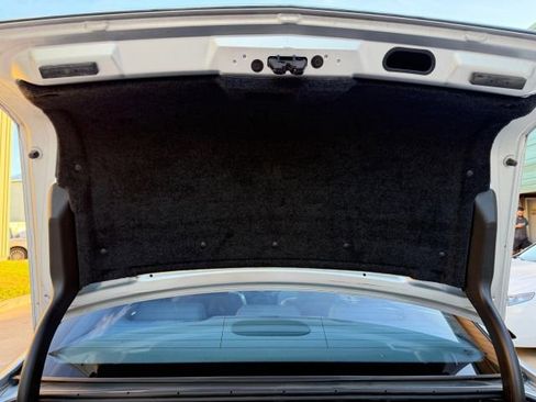 Used 2009 Cadillac DTS image 35