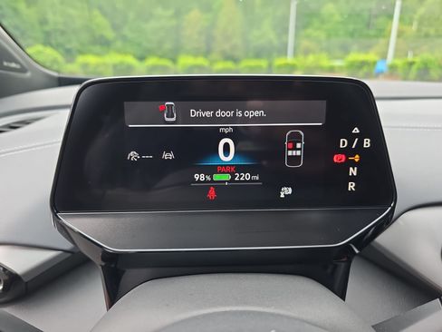 Certified 2025 Volkswagen ID.4 Pro S Plus AWD/4WD image 19