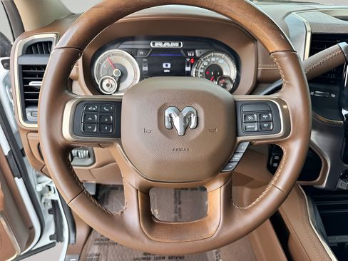 Used 2022 RAM 3500 Limited AWD/4WD image 14