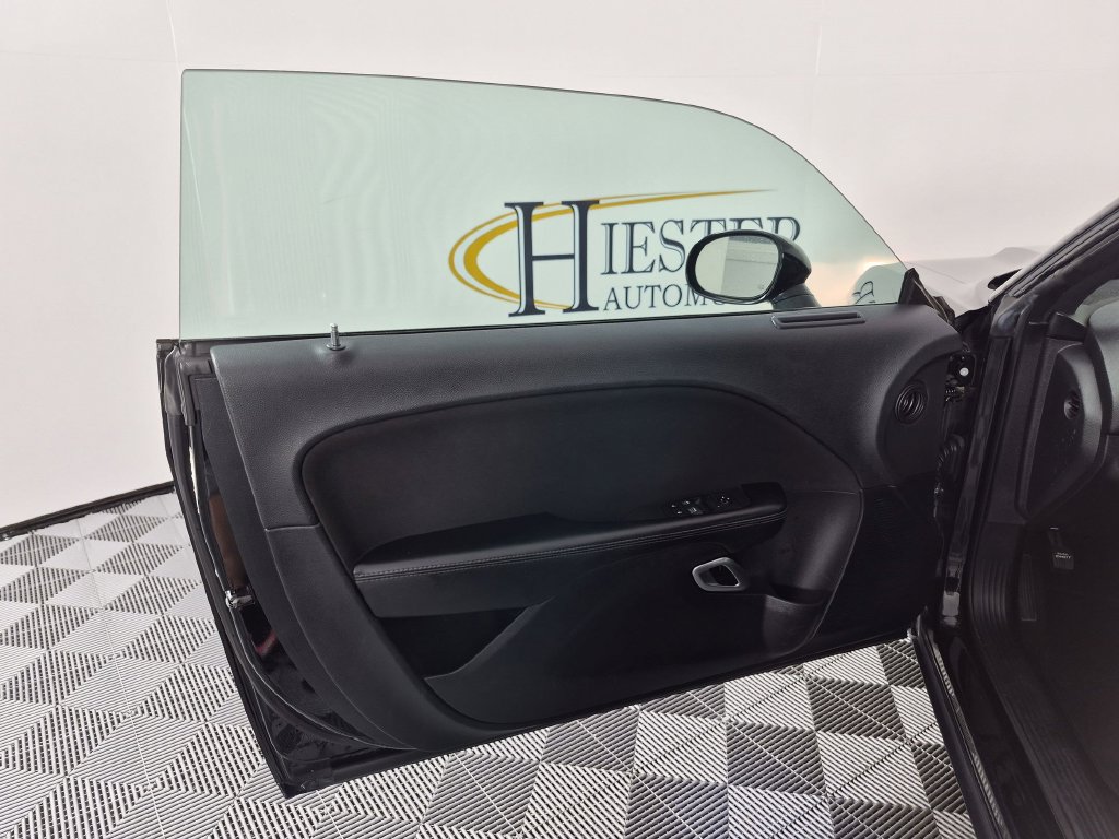 Used 2019 Dodge Challenger SXT RWD image 13