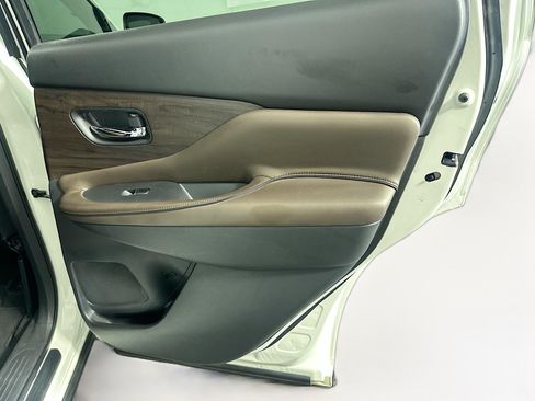 Used 2020 Nissan Murano Platinum FWD image 33