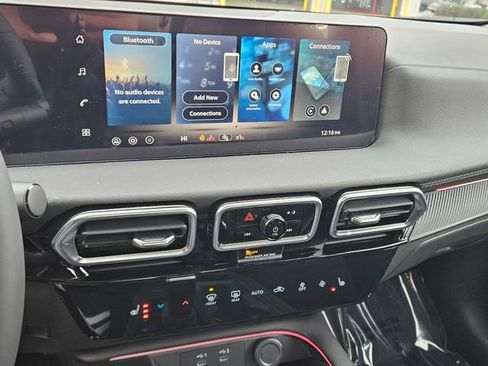 New 2026 Nissan Sentra SV w/ SV Convenience Package image 18