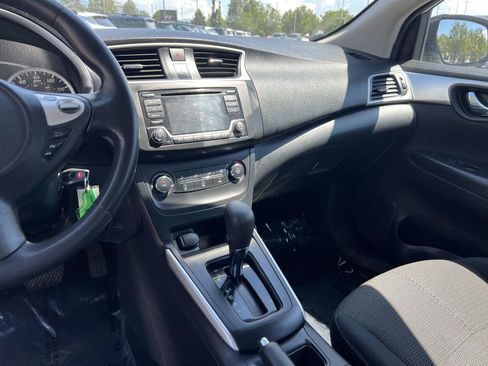 Used 2018 Nissan Sentra S FWD image 35