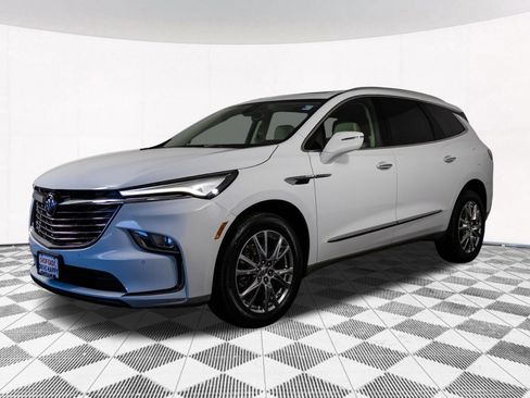 Certified 2023 Buick Enclave Essence w/ Experience Buick Package image 10