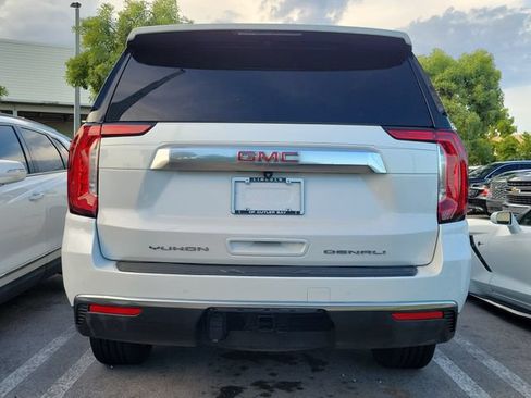 Used 2022 GMC Yukon Denali RWD image 5