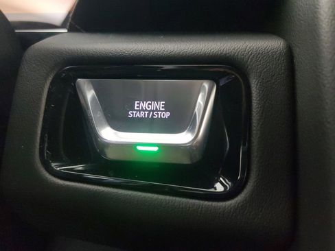 Used 2025 GMC Yukon Denali image 33