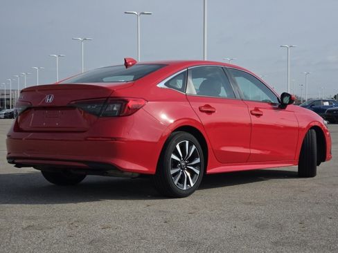 Used 2024 Honda Civic EX image 19