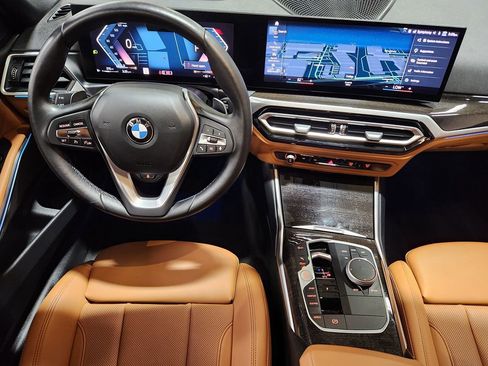 Used 2023 BMW 330i Sedan w/ Premium Package image 46