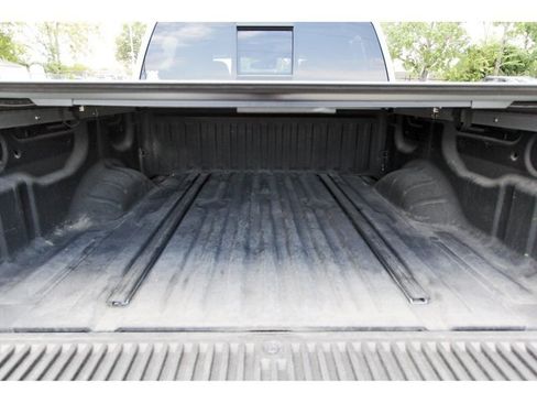 Used 2020 Nissan Titan PRO-4X w/ Pro-4x Convenience Package AWD/4WD image 25
