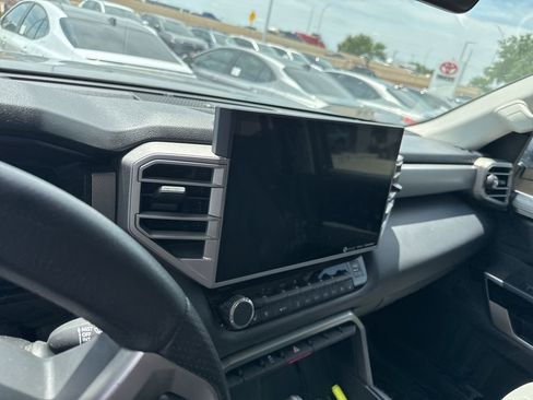 Used 2023 Toyota Tundra Limited w/ Power Package AWD/4WD image 8
