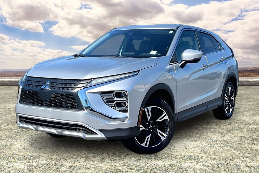 Used 2025 Mitsubishi Eclipse Cross SE AWD/4WD image 3