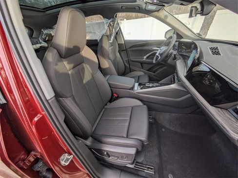 New 2025 Audi Q5 2.0T Premium Plus image 23