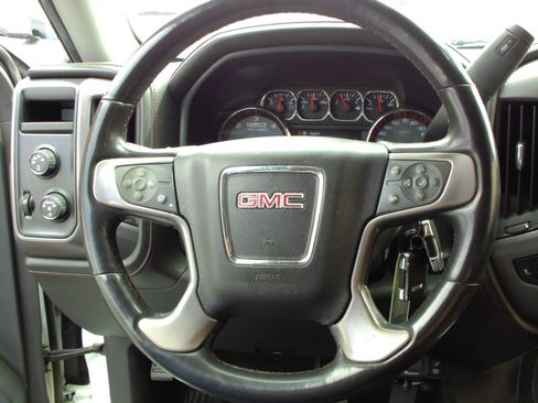 Used 2016 GMC Sierra 1500 SLT w/ All-Terrain Package AWD/4WD image 19