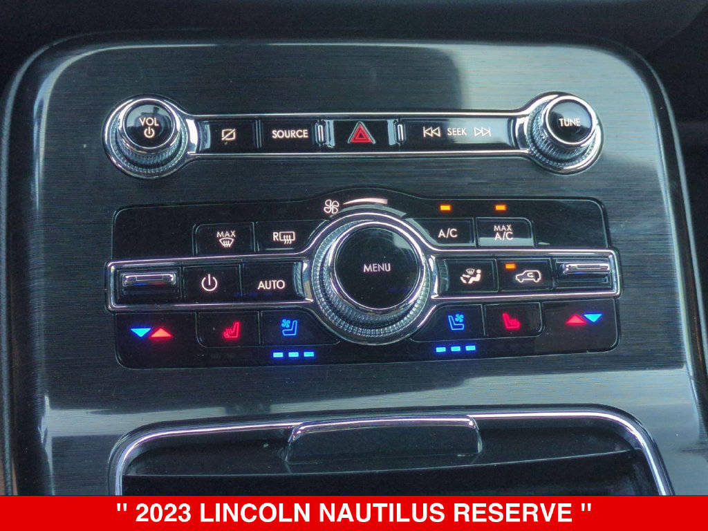 Used 2023 Lincoln Nautilus Reserve w/ Monochromatic Package AWD/4WD image 15