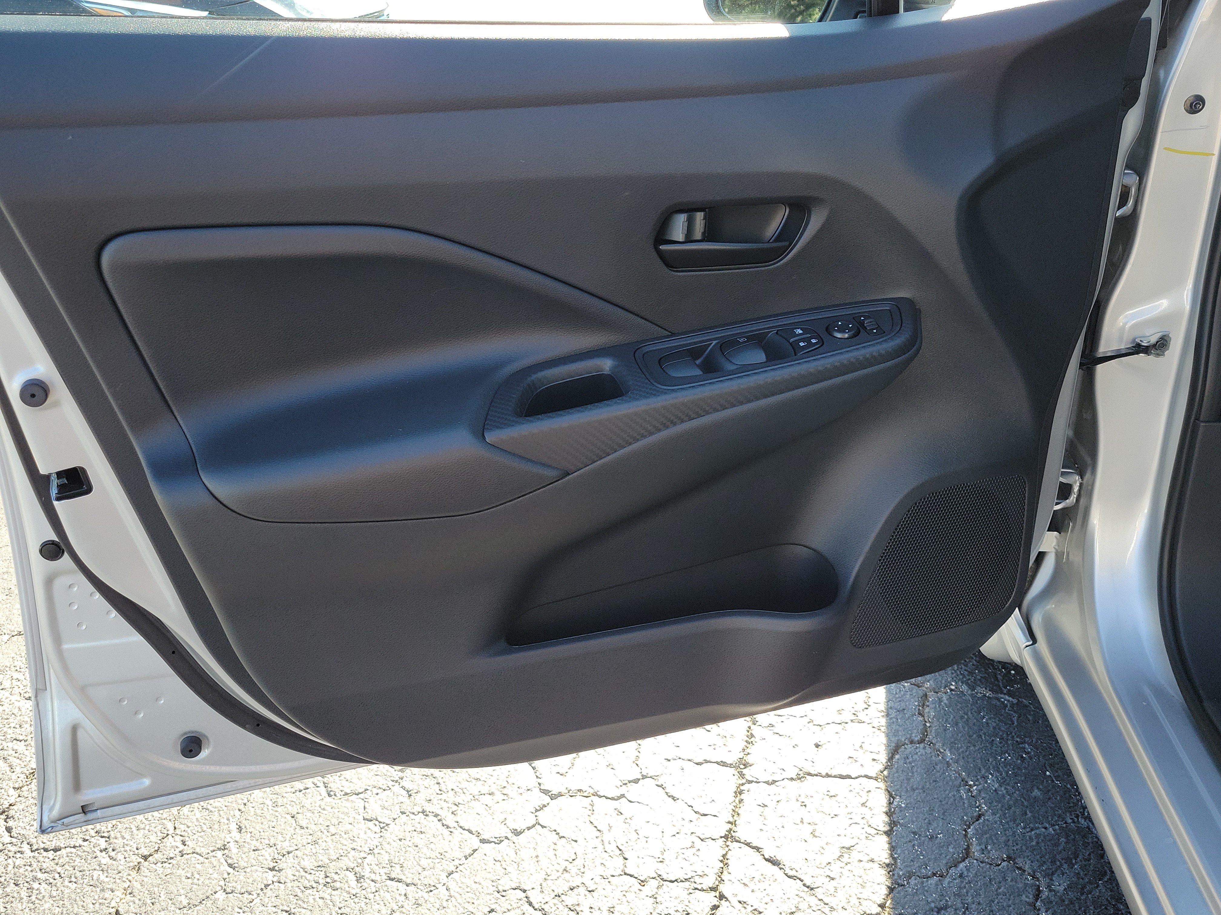Used 2025 Nissan Versa S w/ Trunk Package FWD image 16
