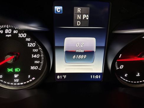 Used 2019 Mercedes-Benz GLC 300 image 12