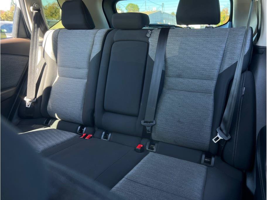 Used 2023 Nissan Rogue SV FWD image 9