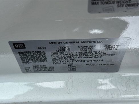 New 2025 GMC Sierra 2500 SLT w/ SLT Premium Package image 34