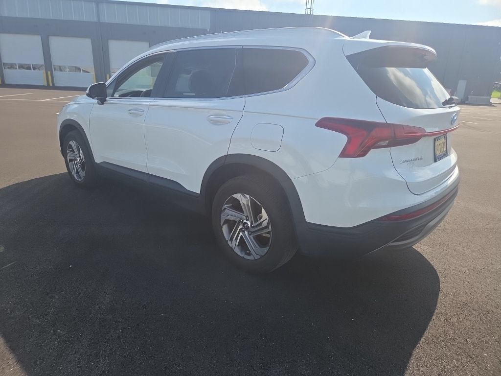 Used 2023 Hyundai Santa Fe SEL w/ Cargo Package FWD image 11