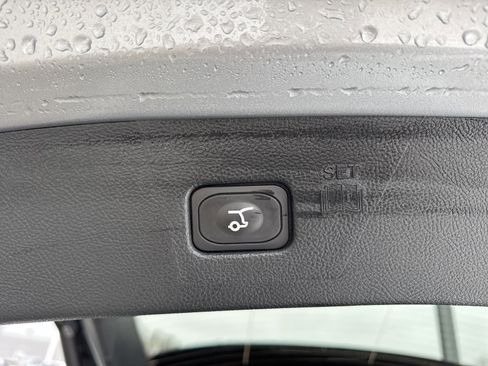 Certified 2024 Ford Edge Titanium w/ Titanium Elite Package image 40