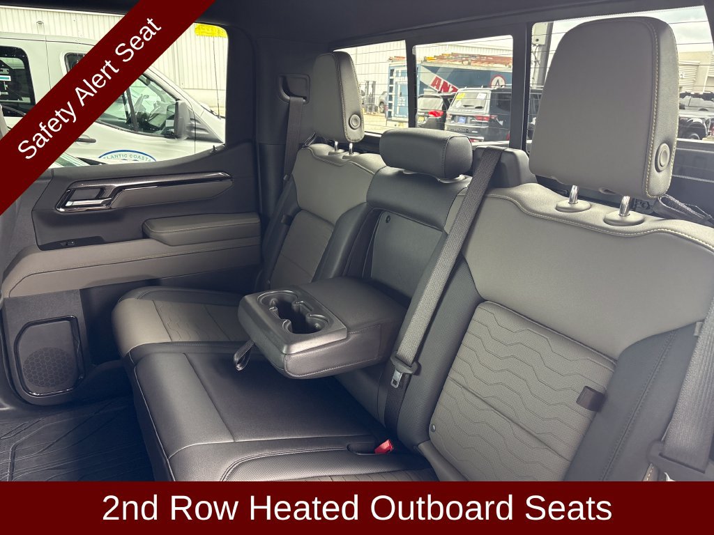 Used 2025 Chevrolet Silverado 1500 ZR2 w/ Technology Package AWD/4WD image 28