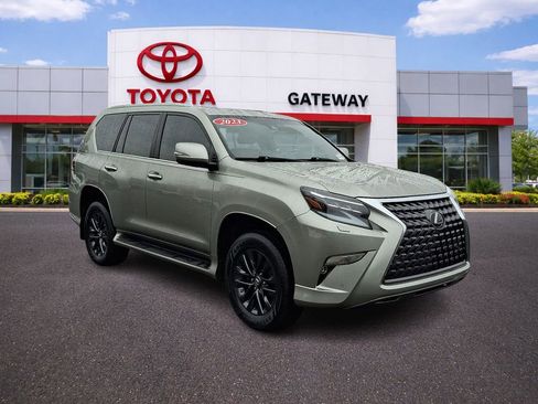 Used 2023 Lexus GX 460 Premium w/ Premium Package AWD/4WD image 3