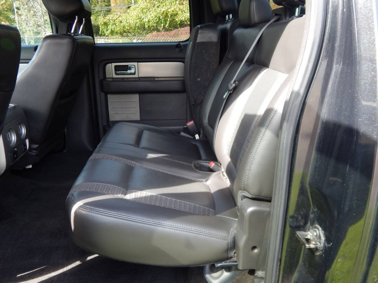 Used 2013 Ford F150 Raptor w/ Luxury Equipment Group AWD/4WD image 10