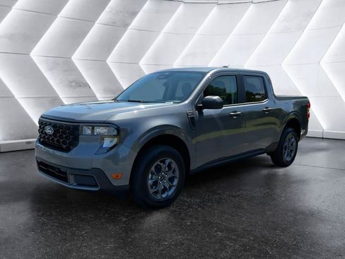 New 2026 Ford Maverick XLT FWD image 3