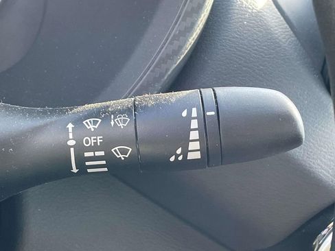 Used 2025 Nissan Sentra S image 22